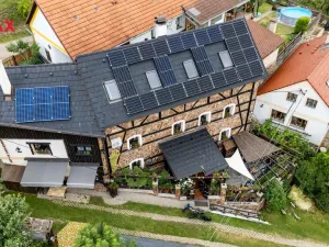 Prodej rodinného domu, Všechlapy, 200 m2