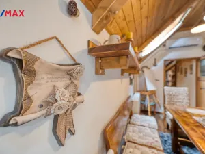 Prodej rodinného domu, Všechlapy, 200 m2