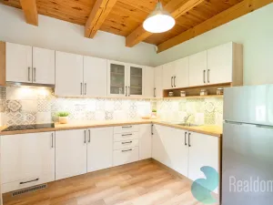 Prodej vícegeneračního domu, Rožmberk nad Vltavou, 302 m2