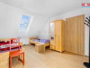 Prodej ubytování, Pěnčín, 250 m2