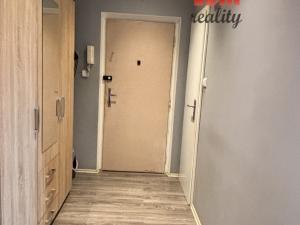 Prodej bytu 2+1, Ostrov, Masarykova, 53 m2