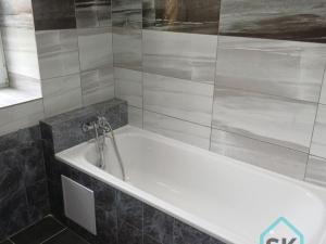 Prodej bytu 2+1, Krnov - Pod Cvilínem, Libušina, 60 m2