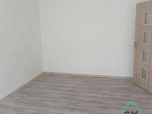 Prodej bytu 2+1, Krnov - Pod Cvilínem, Libušina, 60 m2