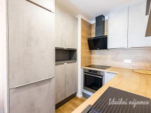 Pronájem bytu 2+kk, Praha - Hostivař, Zápasnická, 39 m2