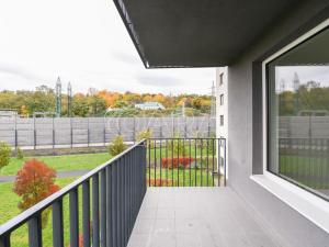 Pronájem bytu 2+kk, Praha - Vysočany, Strnadových, 57 m2