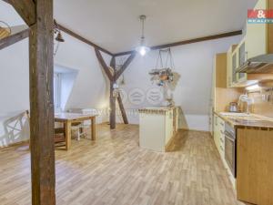Prodej bytu 3+1, Cheb, Kachní kámen, 118 m2