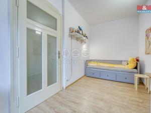Prodej bytu 3+1, Cheb, Kachní kámen, 118 m2