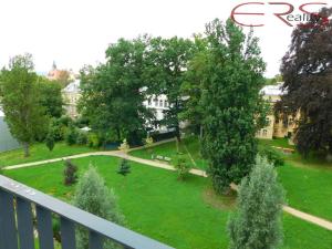 Pronájem bytu 2+kk, Liberec, Vítězná, 55 m2