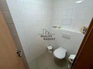 Pronájem obchodního prostoru, Hodonín, Národní třída, 110 m2