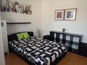 Pronájem bytu 1+kk, Brno, Purkyňova, 31 m2