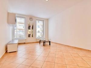 Pronájem bytu 2+kk, Praha - Kyje, Lipnická, 43 m2