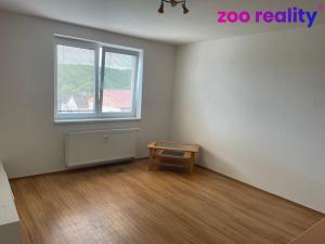 Pronájem bytu 2+1, Tlučná, Pod Školkou, 65 m2