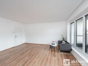 Pronájem bytu 1+kk, Přezletice, Pod Zahrady, 39 m2