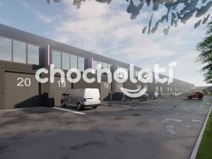 Pronájem výrobních prostor, Pardubice, 2973 m2