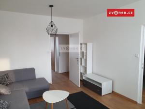 Pronájem bytu 2+1, Zlín, Dlouhá, 52 m2