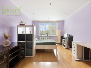 Prodej bytu 3+1, Karlovy Vary, U Trati, 81 m2