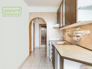 Prodej bytu 3+1, Karlovy Vary, U Trati, 81 m2