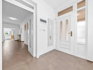 Prodej vily, Valašské Meziříčí - Krásno nad Bečvou, Jiráskova, 300 m2