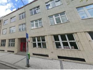 Pronájem bytu 1+kk, Praha - Střešovice, Parléřova, 31 m2
