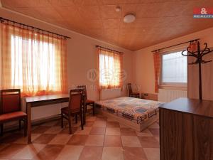 Prodej rodinného domu, Koryčany - Jestřabice, 330 m2