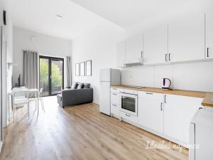Pronájem bytu 2+kk, Praha - Kyje, Za černým mostem, 58 m2