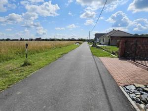 Prodej pozemku pro bydlení, Lučina, 921 m2