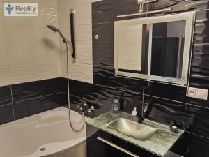 Pronájem bytu 2+kk, Plzeň - Východní Předměstí, Květná, 49 m2