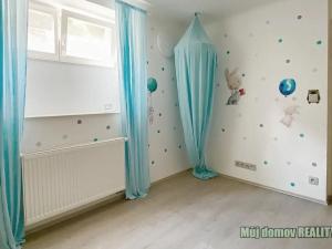 Pronájem bytu 3+kk, Praha - Střešovice, U střešovických hřišť, 95 m2