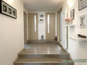 Pronájem bytu 3+kk, Praha - Střešovice, U střešovických hřišť, 95 m2