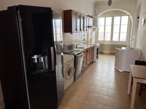 Pronájem bytu 1+1, Praha, Mostecká, 68 m2