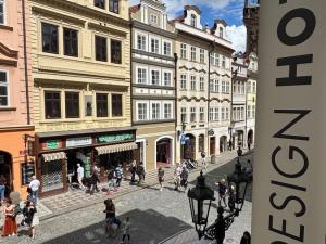 Pronájem bytu 1+1, Praha, Mostecká, 68 m2