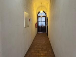 Pronájem bytu 1+1, Praha, Mostecká, 68 m2