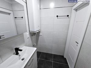 Pronájem bytu 2+1, Třinec - Lyžbice, Palackého, 53 m2