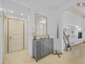 Pronájem bytu 2+kk, Praha - Staré Město, Pařížská, 70 m2