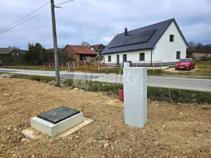 Prodej pozemku pro bydlení, Lhotka, 1425 m2