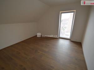 Pronájem bytu 3+kk, Podolanka, U Pejřavky, 87 m2