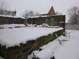 Dražba chalupy, Úštěk, 398 m2