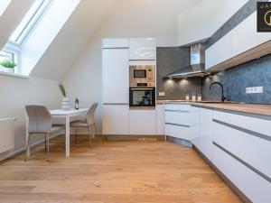 Prodej bytu 2+kk, Praha - Holešovice, U průhonu, 47 m2
