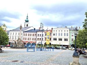 Pronájem obchodního prostoru, Trutnov - Vnitřní Město, Krakonošovo náměstí, 85 m2
