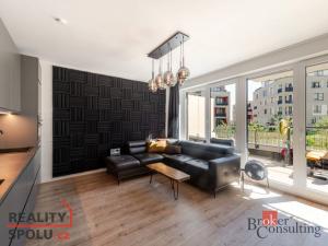 Prodej bytu 2+kk, Praha - Ruzyně, Huppnerova, 53 m2