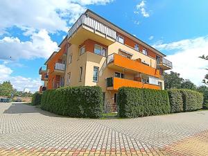 Pronájem bytu 2+kk, Praha - Dubeč, Winklerova, 57 m2
