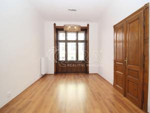 Pronájem bytu 3+kk, Praha, Chvalova, 71 m2