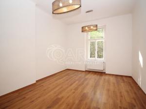 Pronájem bytu 3+kk, Praha, Chvalova, 71 m2