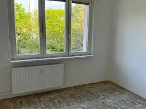 Pronájem bytu 1+1, Žatec, Husova, 35 m2