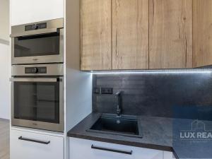 Prodej bytu 2+kk, Střelice, Brněnská, 54 m2