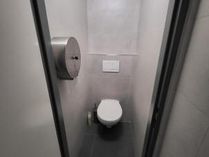 Pronájem skladu, Praha - Holešovice, Přístavní, 20 m2
