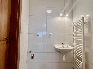 Pronájem bytu 1+kk, Ostrava - Nová Ves, Na Lánech, 27 m2