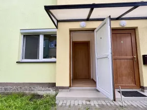 Pronájem bytu 1+kk, Ostrava - Nová Ves, Na Lánech, 27 m2