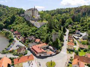 Prodej restaurace, Český Šternberk, 480 m2