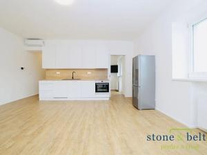 Pronájem bytu 2+kk, Praha - Dejvice, Starodejvická, 43 m2
